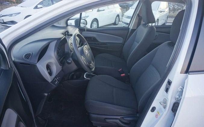 Toyota Yaris cena 45700 przebieg: 171574, rok produkcji 2018 z Grodków małe 562
